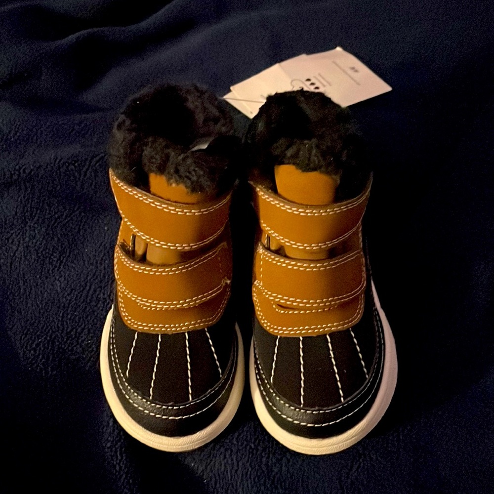 Kids waterproof boots